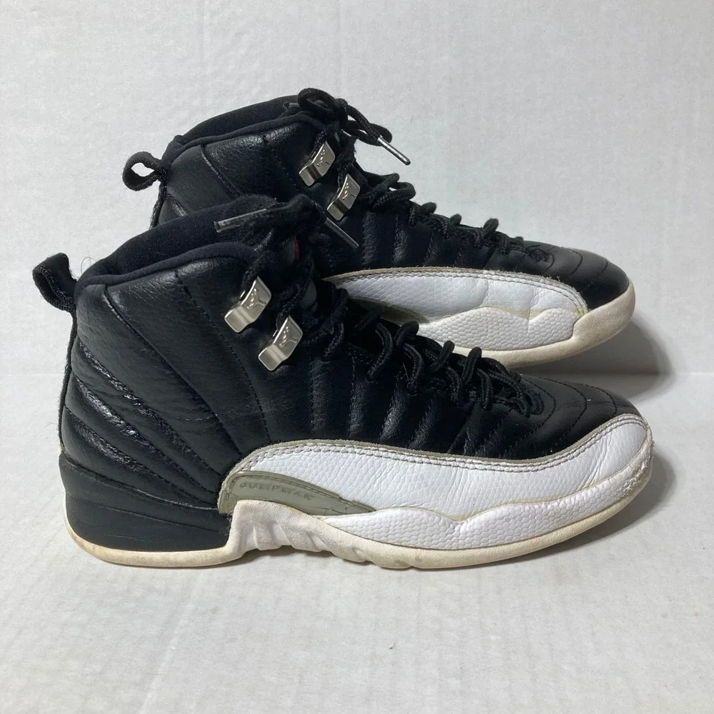 Nike Air‎ Jordan 12 Retro Size 5.5Y (Women's 7.5)